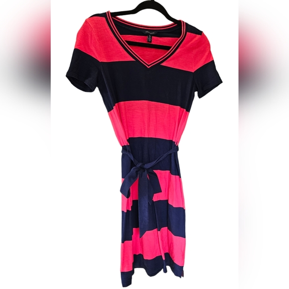 Tommy Hilfiger Dresses & Skirts - Tommy Hilfiger red and blue striped and belted cotton dress